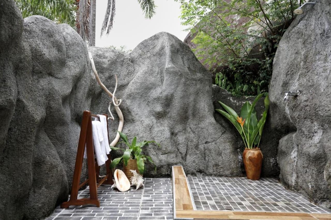 The Salty Palms Apartment โบวาลง ภายนอก รูปภาพ